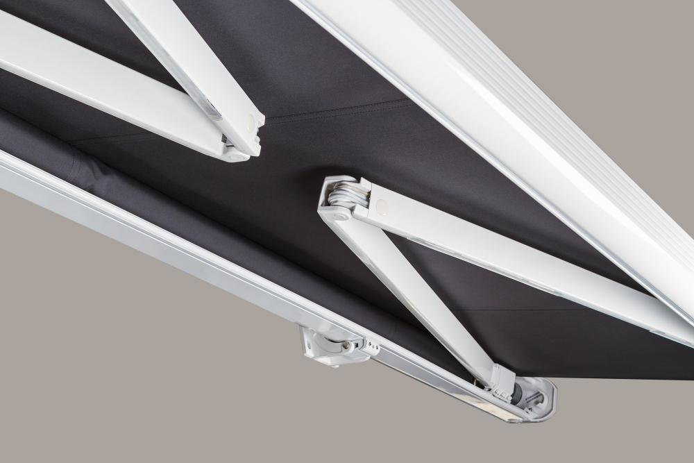 vue dessous store banne