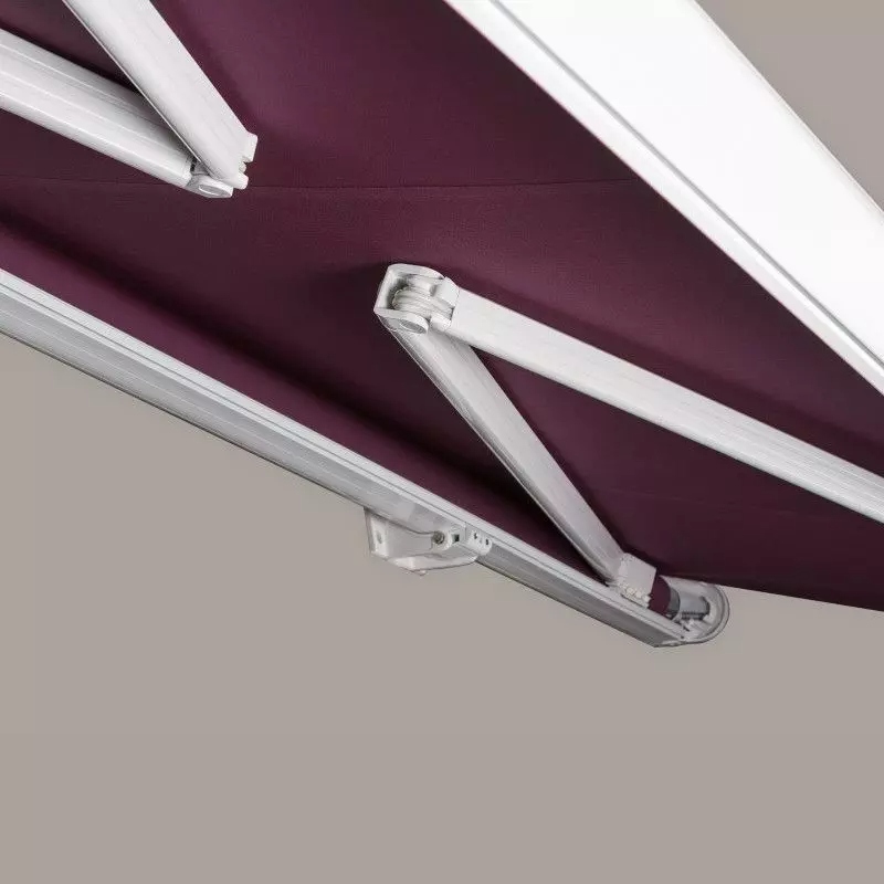 Store banne avec coffre