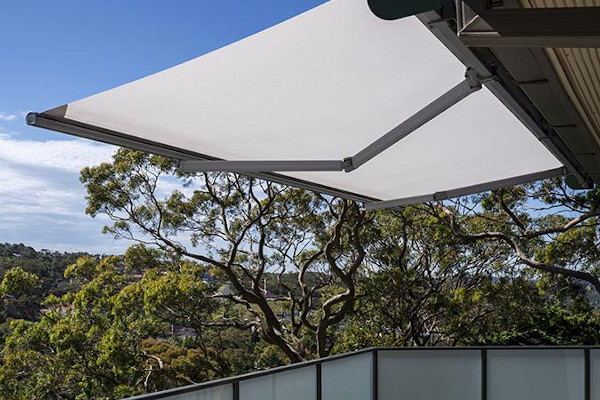 toile store sur mesure, toile de store banne sur mesure, fabrication sur mesure de toiles de stores, toile dickson sur mesure Toile de store française