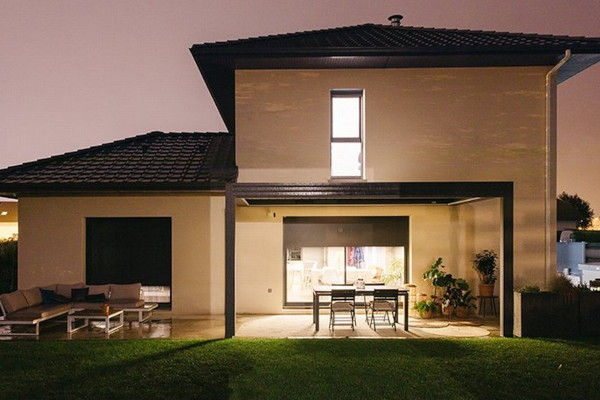 meilleure toile store banne, choix toile store banne, toile dickson store banne, quelle toile pour un store banne, meilleure toile de store, Store banne sur mesure