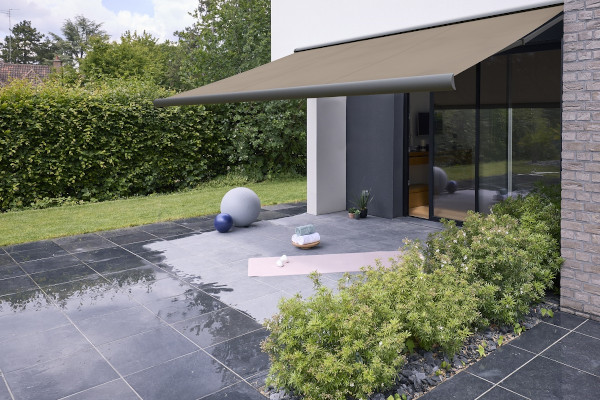 meilleure toile store banne, choix toile store banne, toile dickson store banne, quelle toile pour un store banne, meilleure toile de store, Store banne sur mesure