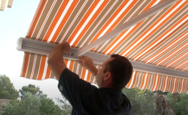 rénover store banne réparation store banne