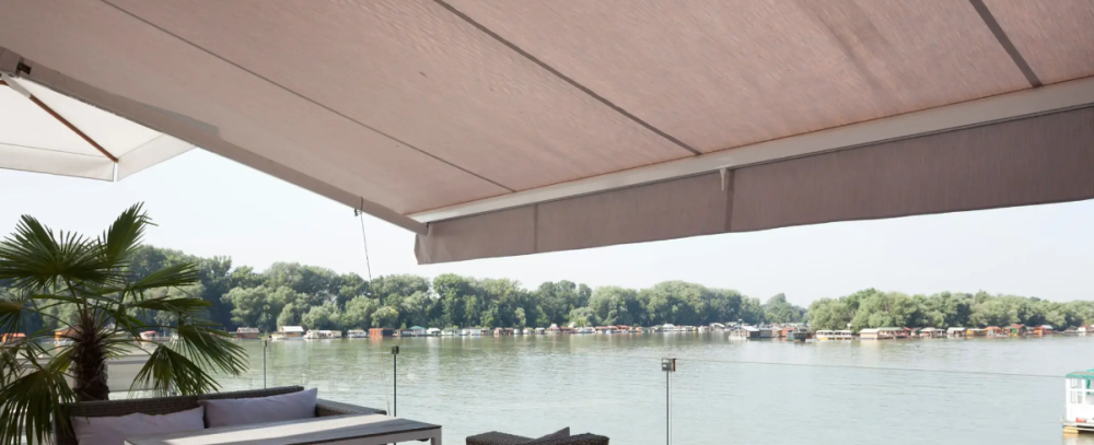 store exterieur bricoman store banne bricoman