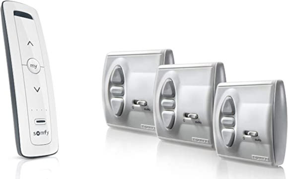 Télécommandes et interrupteurs pour les stores extérieurs Télécommandes et interrupteurs de store banne