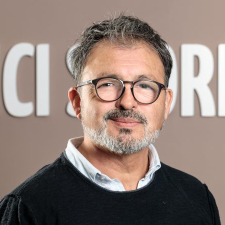 Installateur de store banne Nîmes et Avignon Poseur de store banne Nîmes et Avignon