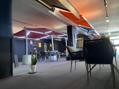 Stores bannes à Marseille (Port de Bouc) Showroom de stores bannes à Marseille