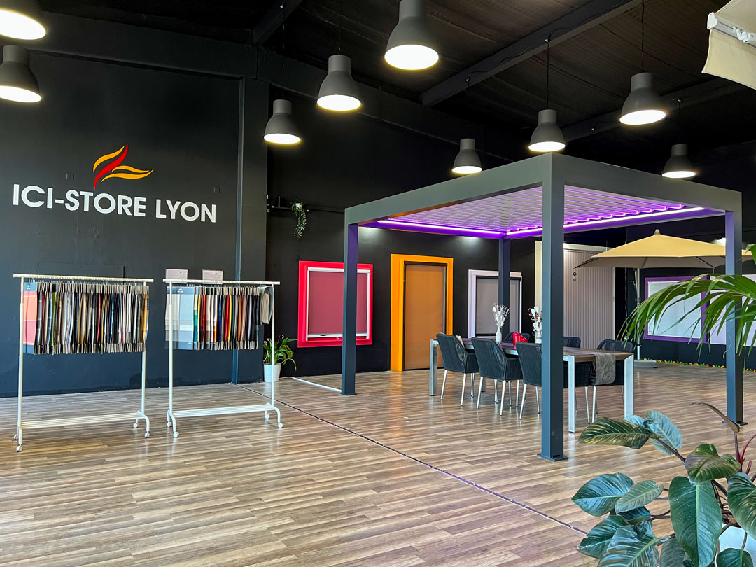 Magasin de stores bannes à lyon et de volets roulants à lyon Découvrez le showroom ICI STORE LYON