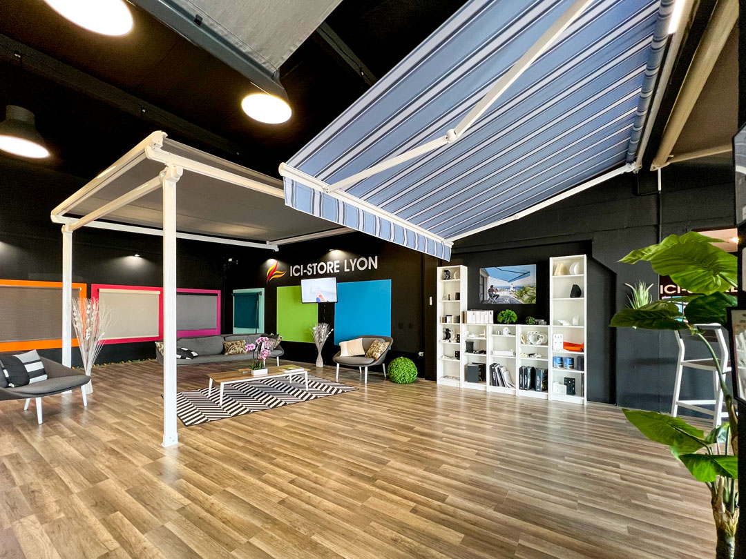 Showroom volet roulant lyon - Magasin store banne lyon Showroom ICI STORE Lyon